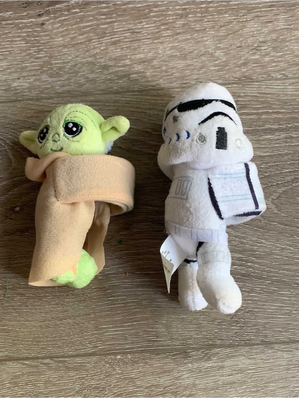 Star Wars Grogu (green) & Stormtrooper (white) Plush Set